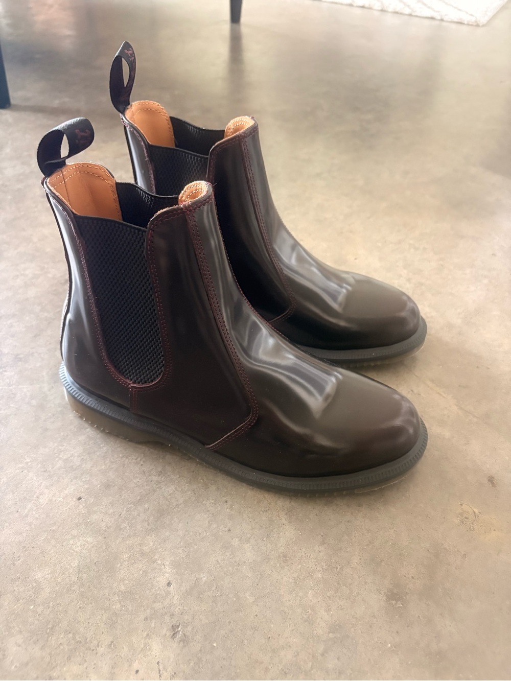 Dr. Martens Women’s Flora Arcadia Chelsea Boots New Never Worn!